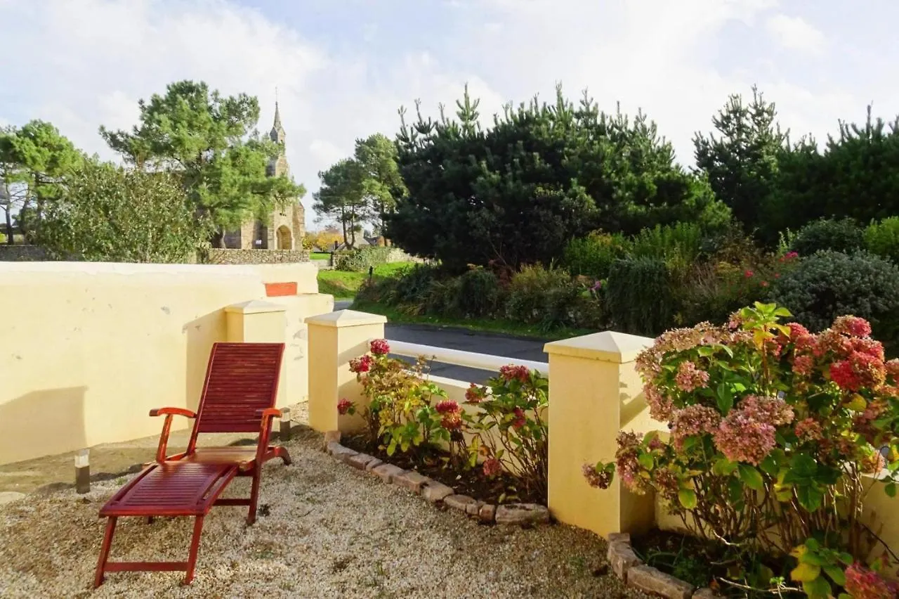 Terraced House With Garden And Sea View, Paimpol Villa
