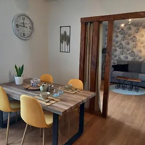 Kervig House Apartment